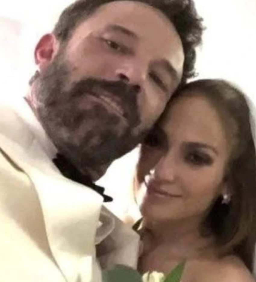 Ben Affleck ve Jennifer Lopez evlendi!