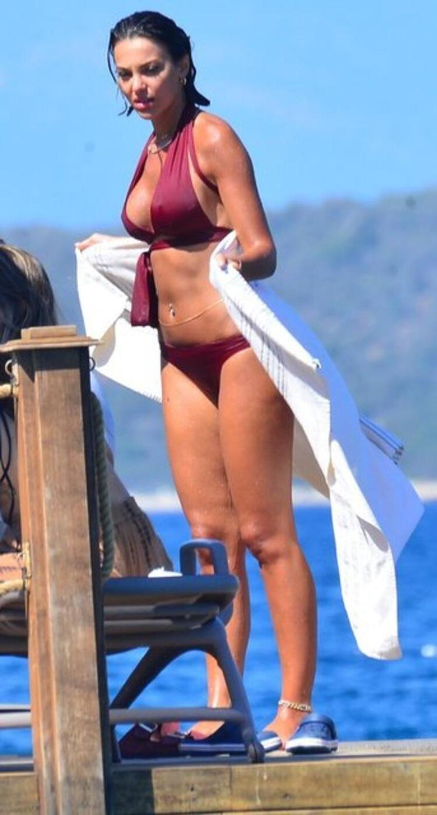 Tuvana Türkay ile İzzet Antebi Bodrum'da tatilde!