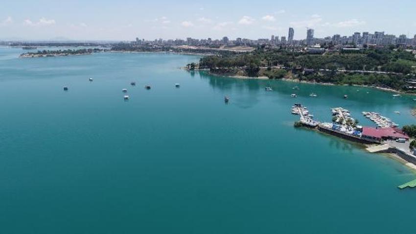 Duba üzerine kaçak inşa ediliyor! Günlüğü 700 lira...