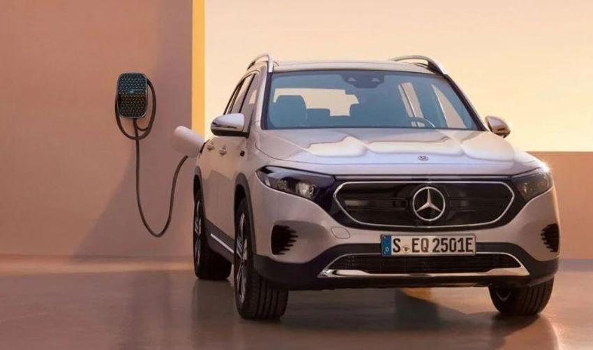 Elektrikli arabaların fiyatı resmen değişti! İşte Türkiye'de satılan elektrikli araçlar ve güncel liste fiyatları...