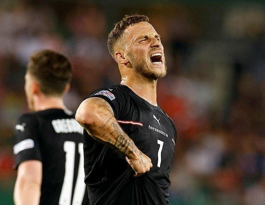 SON DAKİKA! Sırpların 'Zlatan'ı' Galatasaray'a geliyor! Seferovic'ten sonra ikinci bomba