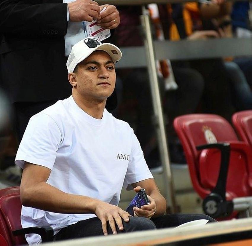 Okan Buruk'a büyük şok! 'Yıldız futbolcu takımdan ayrılmayacağım' dedi transfer yarıda kaldı!