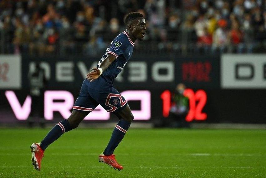 Okan Buruk'a büyük şok! 'Yıldız futbolcu takımdan ayrılmayacağım' dedi transfer yarıda kaldı!