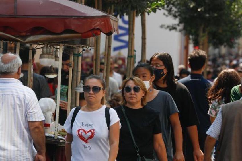 Hafta içi hafta sonu yasakları ile ilgili son dakika gelişmesi! Vaka sayısı 40 kat arttı, açıklamalar peş peşe geldi, tam ve kısmi kapanma...