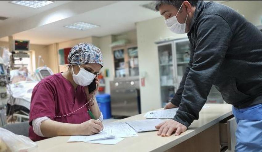 Hafta içi hafta sonu yasakları ile ilgili son dakika gelişmesi! Vaka sayısı 40 kat arttı, açıklamalar peş peşe geldi, tam ve kısmi kapanma...