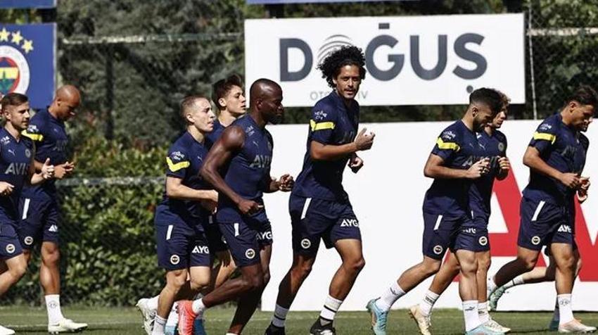 Dinamo Kiev - Fenerbahçe maçında 11'ler belli oldu! Jorge Jesus'tan büyük sürpriz...