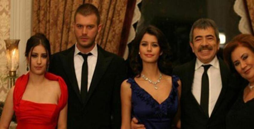 Beren Saat ve Kıvanç Tatlıtuğ yıllar sonra bir araya geldi!