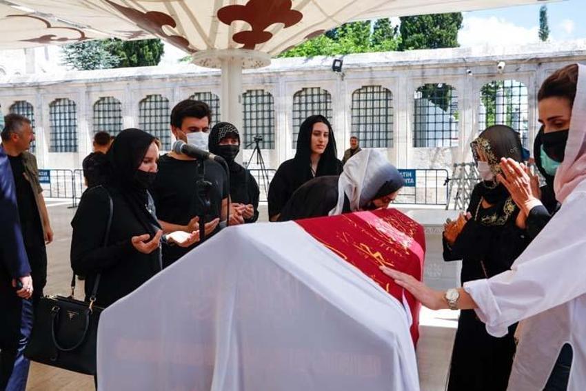 Cumhurbaşkanı Erdoğan, Fethiye Gümüşdağ'ın cenaze törenine katıldı