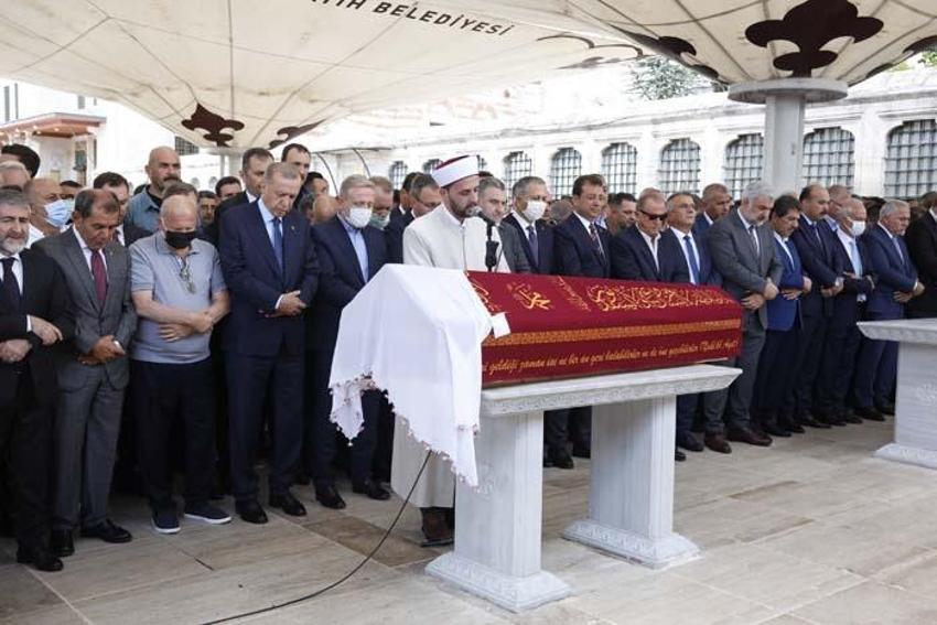 Cumhurbaşkanı Erdoğan, Fethiye Gümüşdağ'ın cenaze törenine katıldı