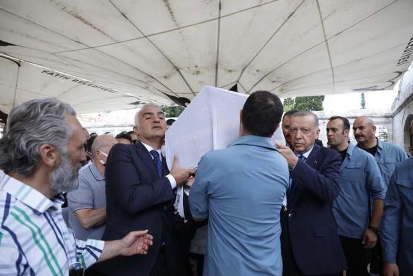 Cumhurbaşkanı Erdoğan, Fethiye Gümüşdağ'ın cenaze törenine katıldı