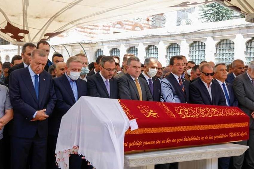 Cumhurbaşkanı Erdoğan, Fethiye Gümüşdağ'ın cenaze törenine katıldı