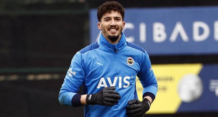 Kim Min-Jae'den sonra Fenerbahçe'nin kalbi de gidiyor! Yıldız futbolcuya sürpriz talip: Jorge Jesus resmen yıkıldı