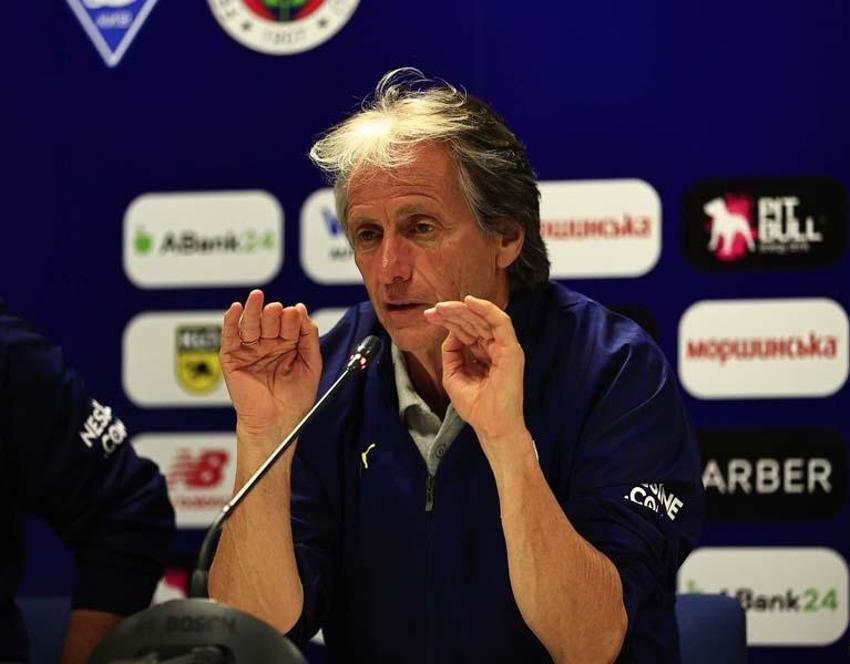 Fenerbahçe'de sürpriz gelişme! Eşyalarını toplayan futbolcu takımda kaldı bir anda Jesus'un vazgeçilmezi oldu