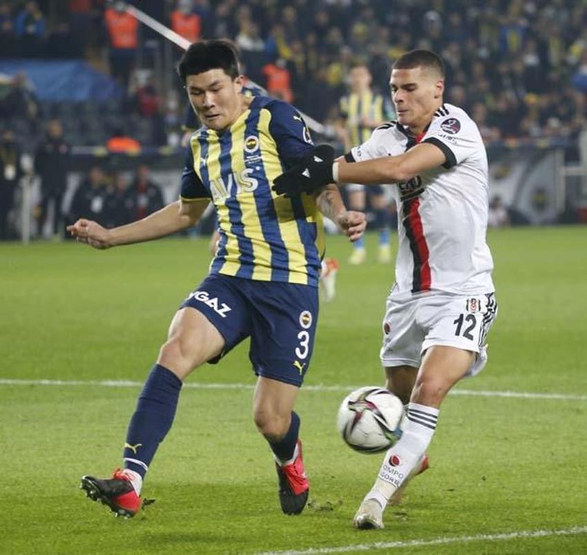 Fenerbahçe'de sürpriz gelişme! Eşyalarını toplayan futbolcu takımda kaldı bir anda Jesus'un vazgeçilmezi oldu