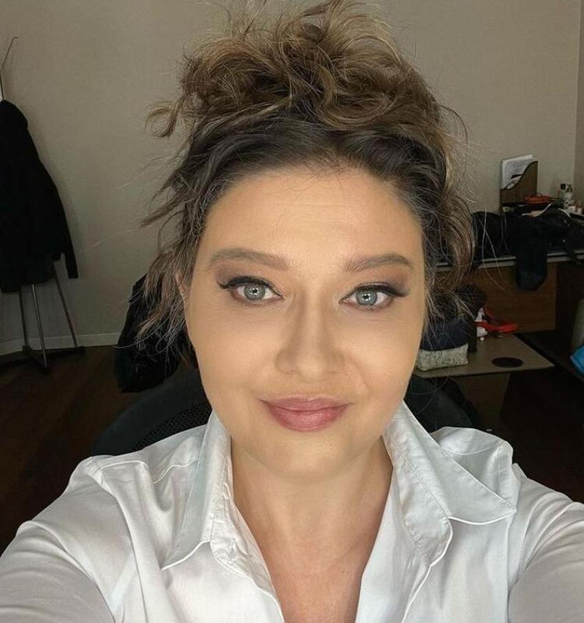 Nurgül Yeşilçay-Necati Kocabay çifti ıssız koyda! Romantik anlar...