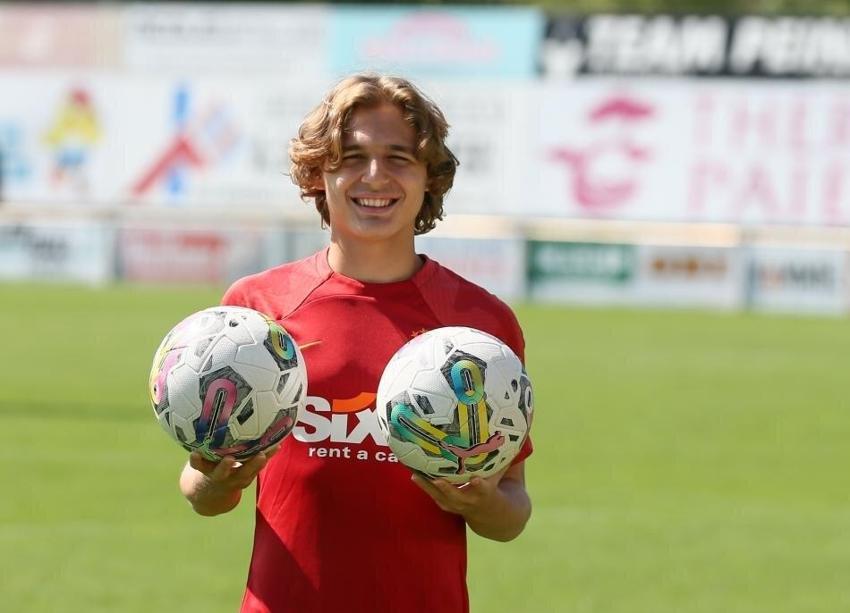 Yıldız futbolcu için şok eden sözler! 'Takımın ahengini bozuyordu iyi ki gitti'