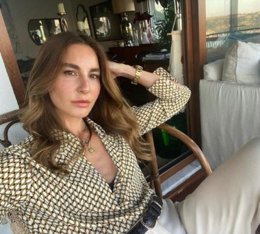 Ece Sükan ehliyetsiz şoför koltuğunda!