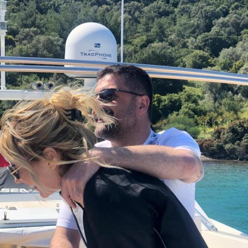 Ece Erken'e eşi Şafak Mahmutyazıcıoğlu'nun acısını atlatmadan yeni şok!