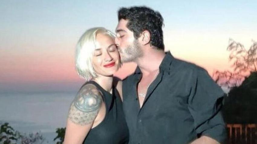 Burak Deniz ile aşk yaşayan Didem Soydan mavi bikinisiyle Instagram'ı salladı