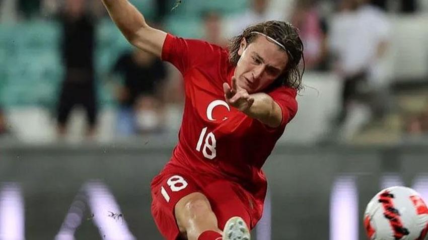 Galatasaray'da Son Dakika! Okan Buruk açıklamıştı! Halil Dervişoğlu'nun yerine yerli golcü bulundu