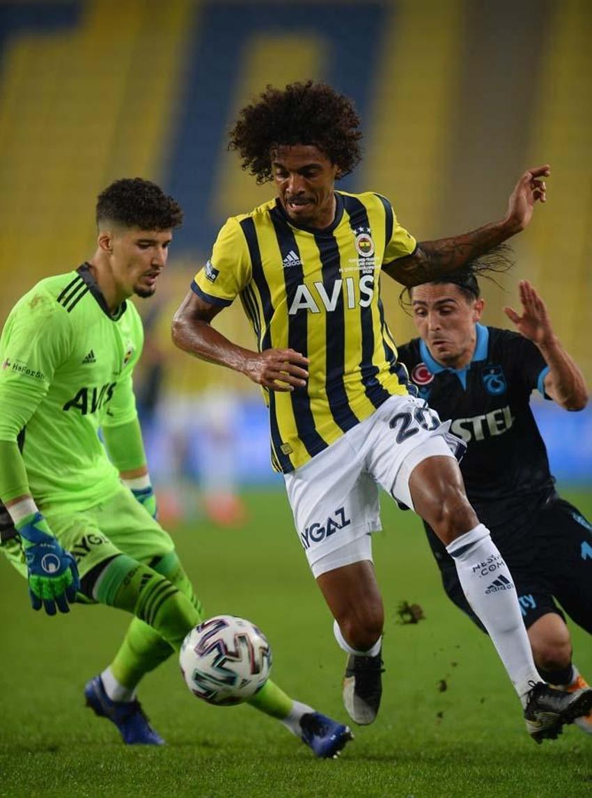 Fenerbahçe'de sürpriz ayrılık! Luiz Gustavo'nun oğlu paylaştı...