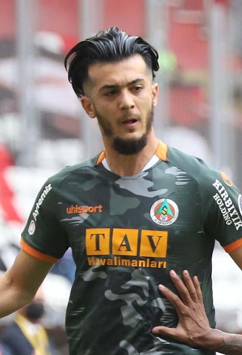 Beşiktaş'ın transferine Bülent Korkmaz engeli! Kartal Tayfur Bingöl ve Emirhan Topçu ile anlaşma sağlamıştı ama...