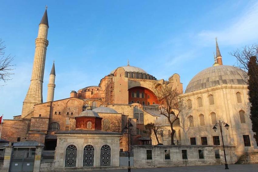Tatil için milyonların akın ettiği en güzel ve muhteşem yerler! İşte dünyanın en çok turist çeken 52 fantastik mekanı...