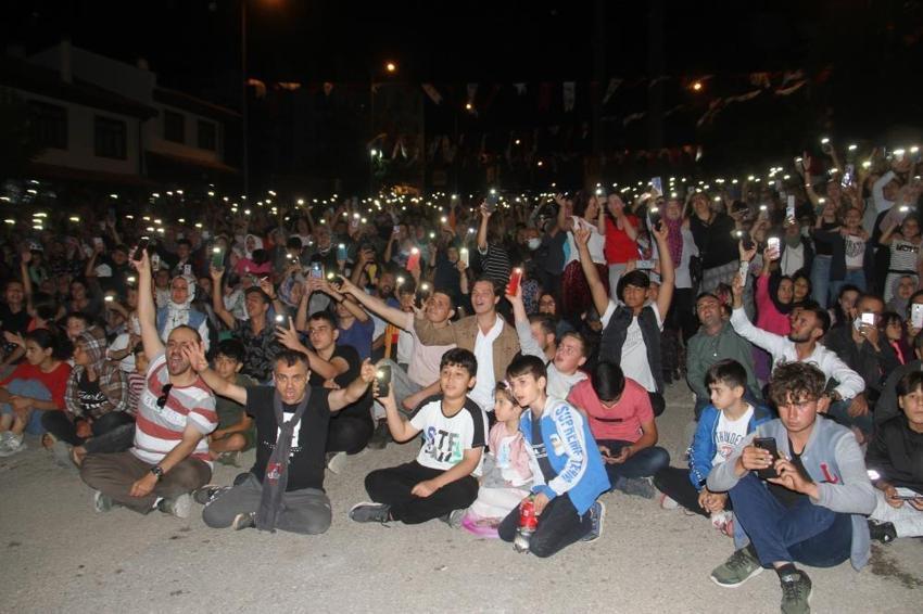 Murat Kekilli’den 'rahmetli Bülent Ersoy' gafı! Yüz ifadesi anında değişti, iki kez özür diledi...