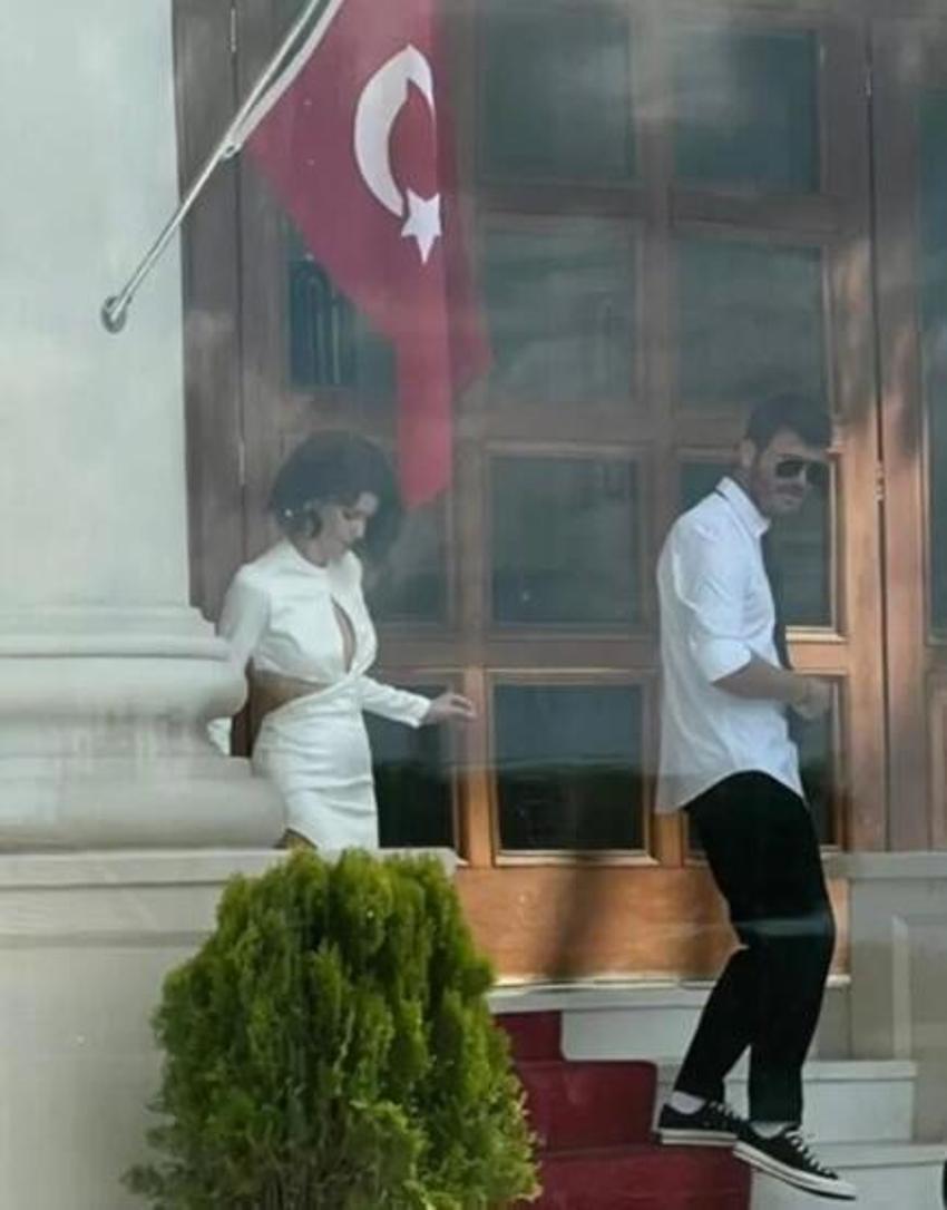 Beren Saat ve Kıvanç Tatlıtuğ 12 yıl sonra bir araya geldi! İşte ilk fotoğraf...