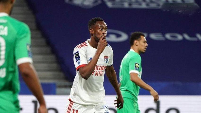 Galatasaray'a bir değil 2 forvet birden! Gelirse Onyekuru etkisi yaratacak