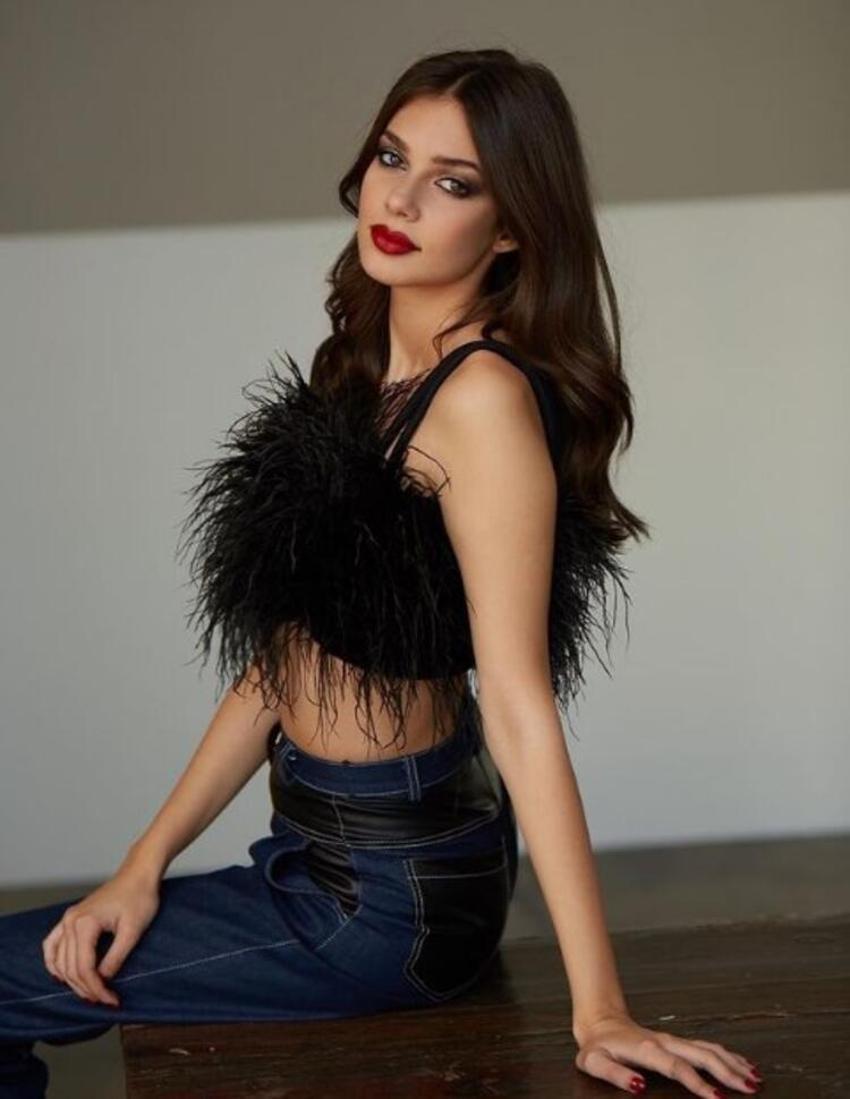 Deren Talu mayo tercihiyle Instagram'ı salladı! 'Yerli Kendall Jenner'