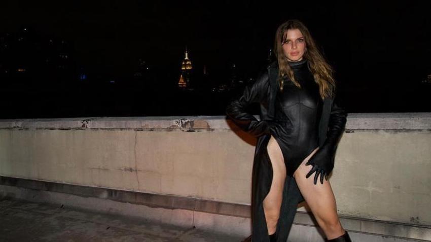 Markete iç çamaşırlarıyla gitmişti! Julia Fox yine olay oldu: 'Stilistiyle konuşmamız gerek'