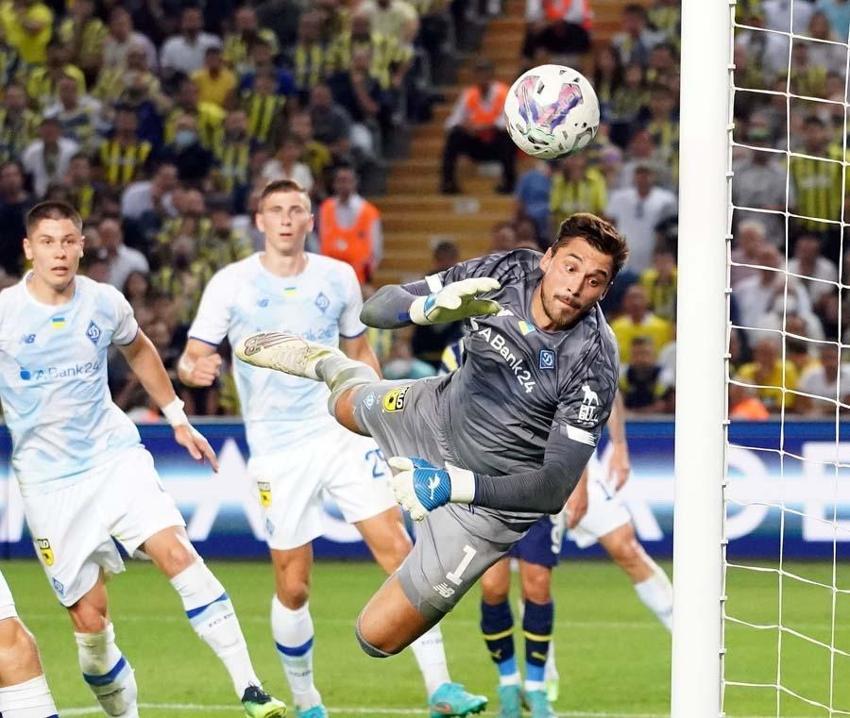 Fenerbahçe'nin Dinamo Kiev maçında gol yemesine neden oldu: Ferdi Kadıoğlu'nun bu hastalığı terk etmesi gerek!