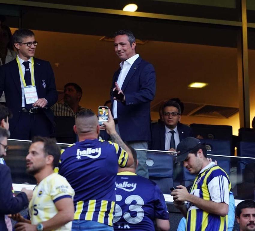 Fenerbahçe'nin Dinamo Kiev maçında gol yemesine neden oldu: Ferdi Kadıoğlu'nun bu hastalığı terk etmesi gerek!