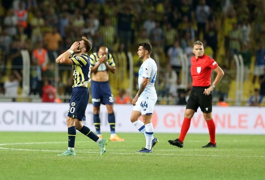 Fenerbahçe taraftarı dünya basınında! 'Vladimir Putin' tezahüratı damga vurdu...