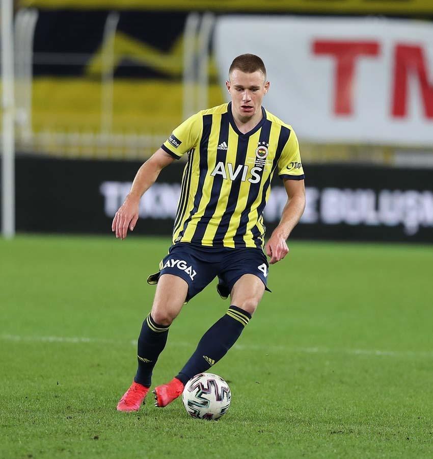 Fenerbahçe'de transfer gelişmesi! Kim Min-Jae'den sonra bir ayrılık daha...