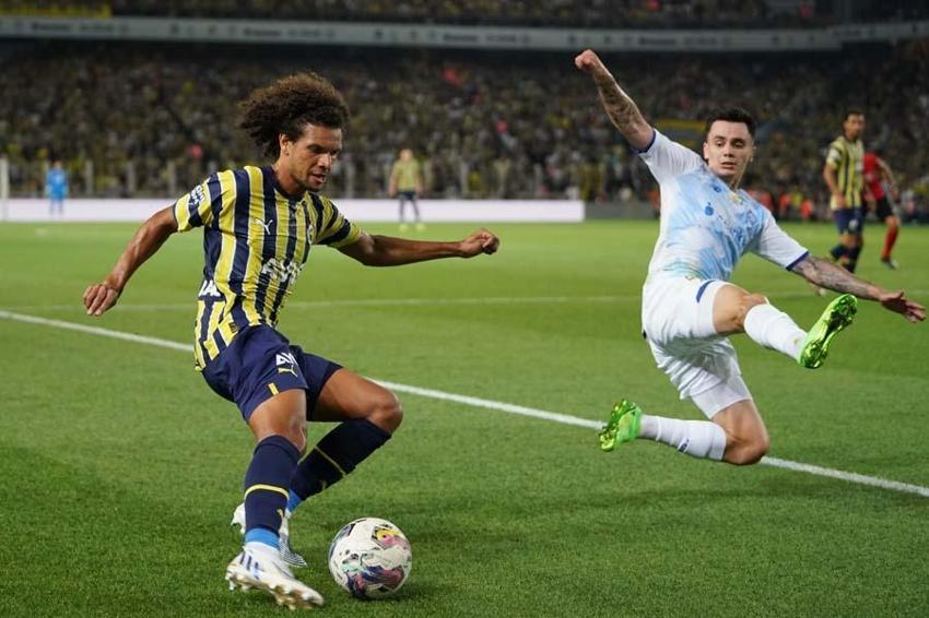 Tribünlerin 'Putin' tezahüratı sonrası UEFA soruşturma açtı! Fenerbahçe'ye ceza gelir mi?