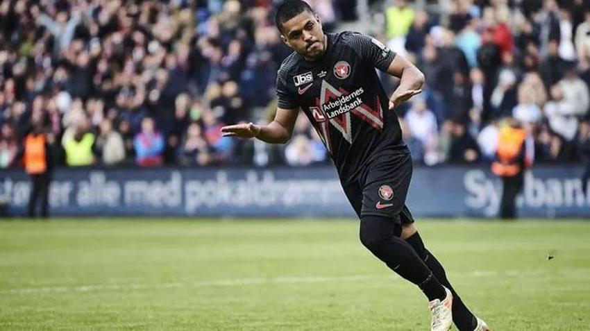 Galatasaray'dan Evander transferi açıklaması! Erden Timur: En doğrusu...