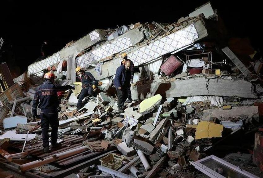 Deprem ile ilgili son dakika açıklaması! Deprem olasılığı artık çok yüksek! 45 ili 110 ilçeyi vuracak! İstanbul, Ankara, İzmir...