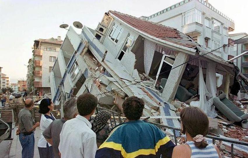 Deprem ile ilgili son dakika açıklaması! Deprem olasılığı artık çok yüksek! 45 ili 110 ilçeyi vuracak! İstanbul, Ankara, İzmir...