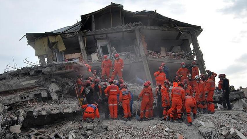 Deprem ile ilgili son dakika açıklaması! Deprem olasılığı artık çok yüksek! 45 ili 110 ilçeyi vuracak! İstanbul, Ankara, İzmir...