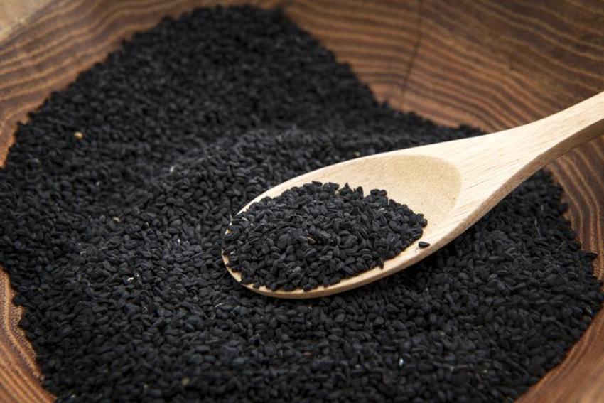 Testosteron seviyesini yükselterek cinsel gücü artırıyor, kan şekerini dengeliyor, kolesterolü düşürür! Yağı tam bir şifa deposu...  