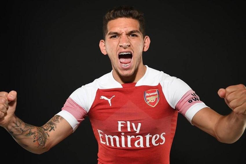 GALATASARAY'DA SON DAKİKA! 4 transfer bombası birden! 2 orta saha 1 10 numara 1 forvet