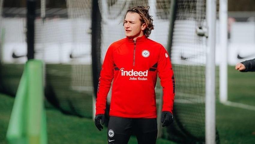 GALATASARAY'DA SON DAKİKA! 4 transfer bombası birden! 2 orta saha 1 10 numara 1 forvet