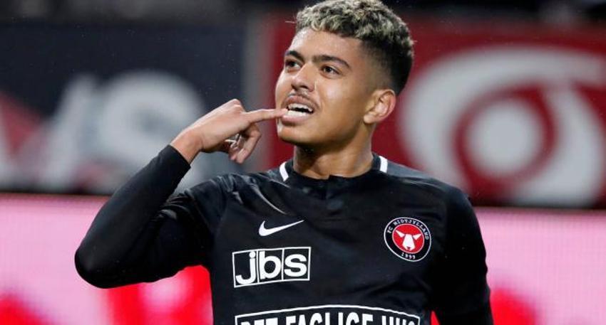 GALATASARAY'DA SON DAKİKA! 4 transfer bombası birden! 2 orta saha 1 10 numara 1 forvet