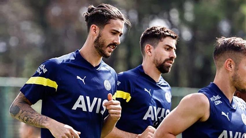 Kimseye sormadan almıştı! Jorge Jesus onay verdi Ali Koç 4 futbolcunun hesabını kesti