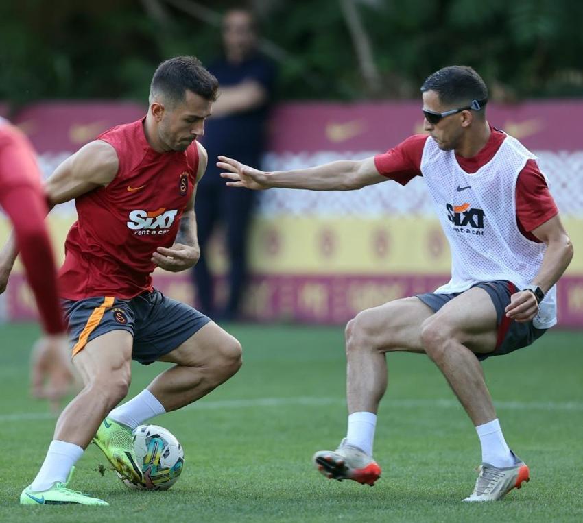 Galatasaray - Fiorentina maçına yeni transferler damga vurdu! Okan Buruk bir anda sahaya daldı