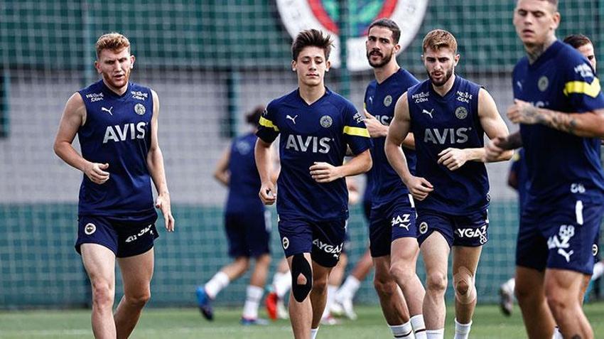 Fenerbahçe taraftarlarını çıldırtan transfer! Jorge Jesus'tan Ümit Özat'ı bile şaşırtan hamle!