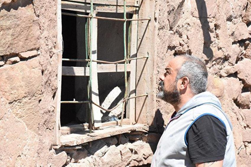 'Gizemli köy'e defineci istilası! Ermenilerden kalan altınlar ve...