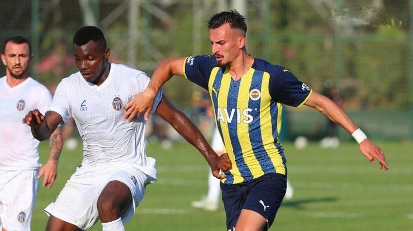 Alioski Samandıra'ya adımını attı 9 futbolcu Fenerbahçe'den ayrılmak için eşyalarını topladı